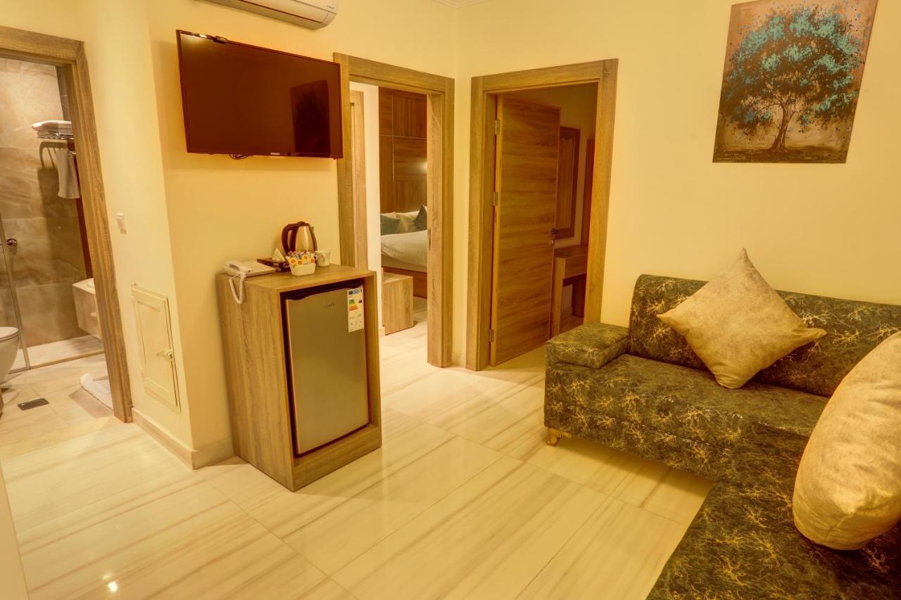 Turquoise Hotel アカバ エクステリア 写真