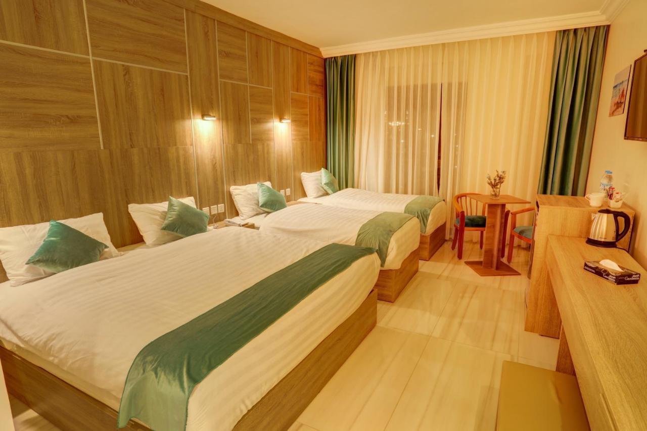 Turquoise Hotel アカバ エクステリア 写真