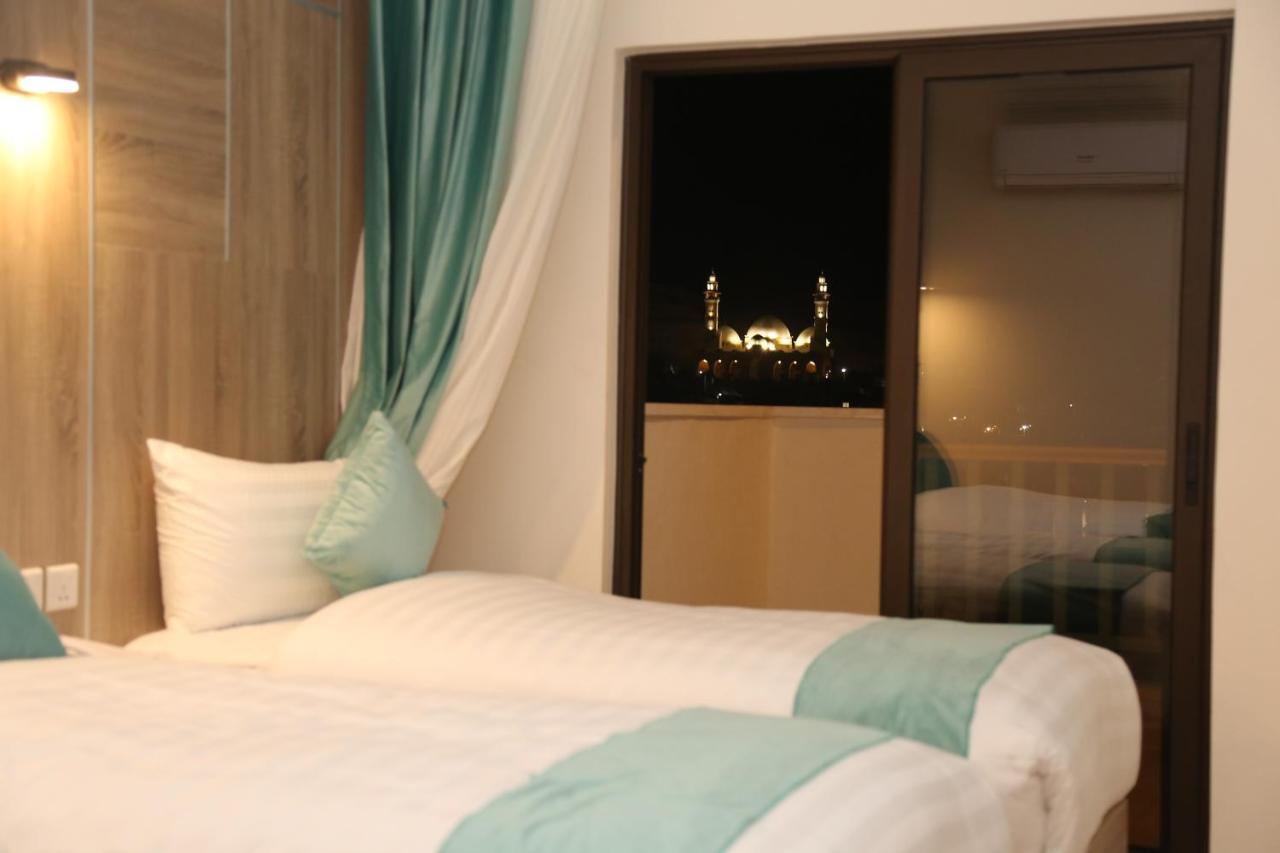 Turquoise Hotel アカバ エクステリア 写真